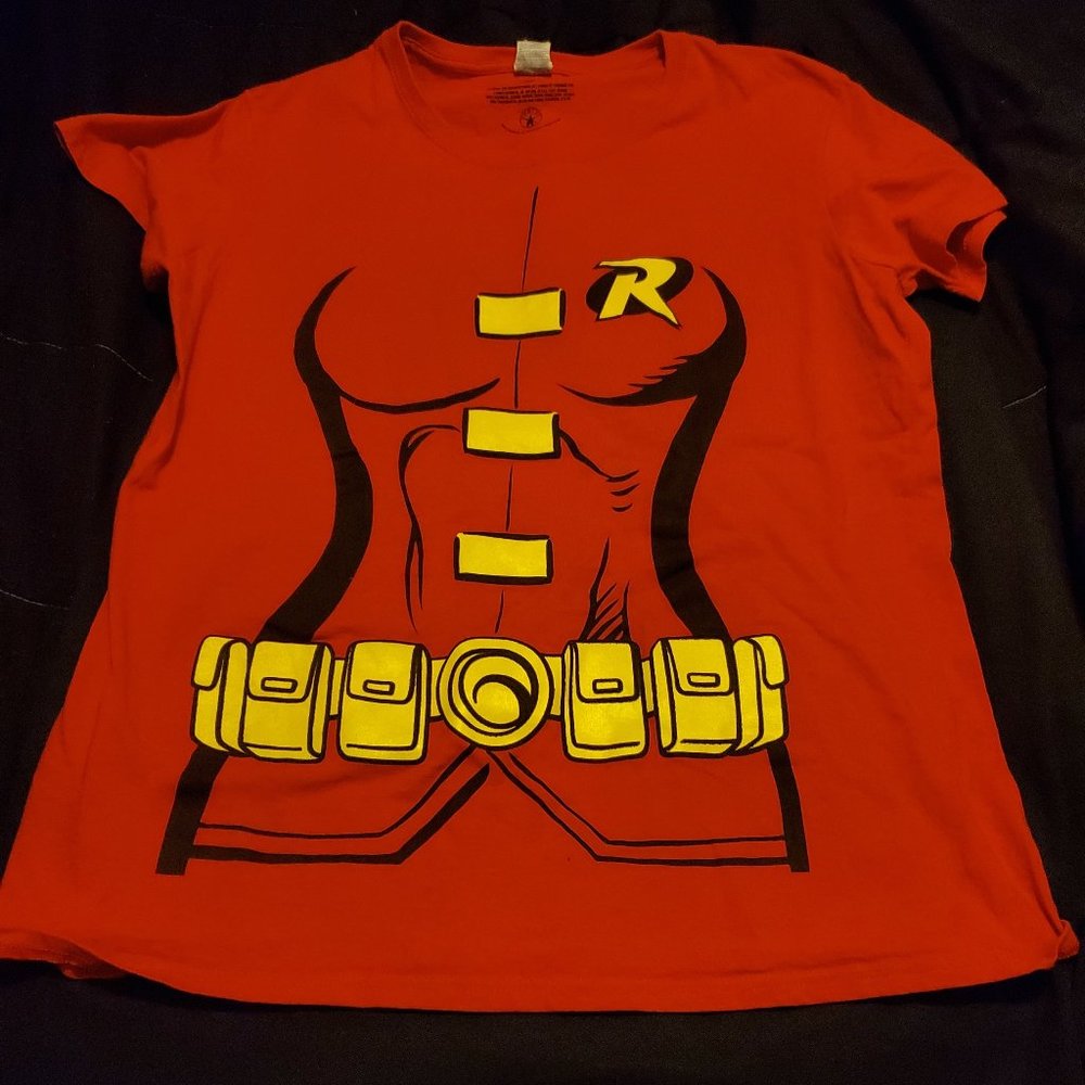 Robin with Cape Halloween Shirt